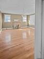 574 Louise St - Photo 12