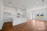 10644 Deric Ave - Photo 12