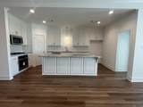 7640 Whitetip Ave - Photo 5