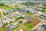 1105 West Tunnel Boulevard - Photo 4