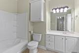 10600 Lakes Blvd - Photo 10