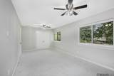 1067 Lakeview Dr - Photo 27
