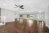 1067 Lakeview Dr - Photo 7