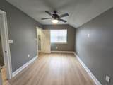 658 Napoleon St - Photo 12