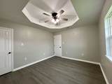 401 Robyn Street - Photo 7