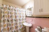606 Collins St - Photo 5