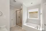 10656 Deric Ave - Photo 17