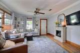 613 Moore - Photo 5