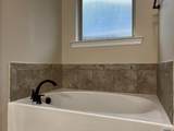 6317 Lake Edge Dr - Photo 15