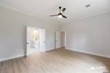 10142 Sanctuary Oaks Dr - Photo 10