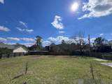 7008 Goodwood Ave - Photo 18