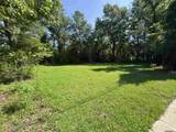901 Merry Ave - Photo 1