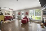 2149 Connie Dr - Photo 3