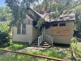 3032 Seneca St - Photo 2