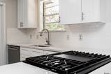 2135 Vickers Dr - Photo 12