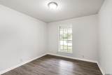 2135 Vickers Dr - Photo 15