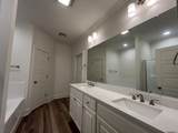 9007 Stonecroft Ave - Photo 11