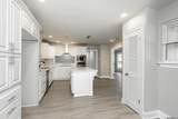 466 Landwood Dr - Photo 6