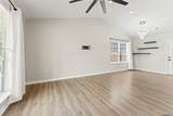 18544 Perkins Oak Rd - Photo 3