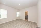 1009 Renova Drive - Photo 5