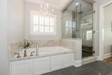 9527 Burnside Rd - Photo 37