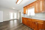 9527 Burnside Rd - Photo 54