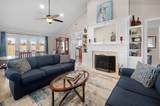 199 East 43rd Street - Photo 11