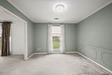 1090 Colonial Dr - Photo 6
