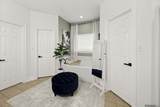 6093 Waterford Ln - Photo 12