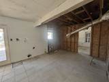 225 29th St - Photo 11