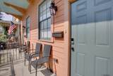 813 Jackson Ave - Photo 4