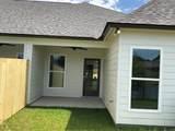 17530 Comfort Blvd - Photo 2