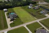 5700 Hunters Pointe Ln - Photo 4
