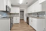 9842 Hawthorne Dr - Photo 10