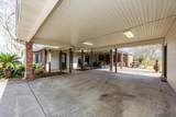 2101 Brittany Dr - Photo 29