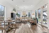 18103 Forest Hills Dr - Photo 9