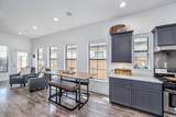 389 Shoal Drive - Photo 5