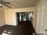 5823 Fairfields Ave - Photo 9