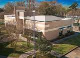10604 Coursey Boulevard - Photo 3