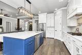 37359 Cypress Hollow Ave - Photo 8