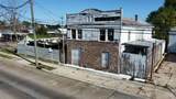 709 Bond St - Photo 1
