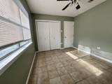 208 Monarch Dr - Photo 8