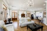 2402 Turnberry Ave - Photo 6