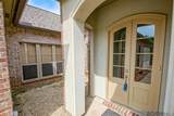 8602 Foxfield Dr - Photo 5