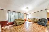 215 Blakefield Dr - Photo 4