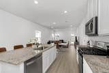 8009 Derick Ave - Photo 3
