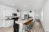 8009 Derick Ave - Photo 9