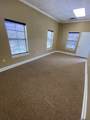 3535 Sherwood Forest Blvd - Photo 10