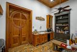 9912 Mammoth Ave - Photo 14