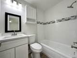 1003 Augusta Ave - Photo 11